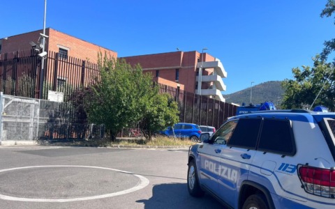 Scontri al carcere La Dogaia di Prato, scattano controlli straordinari