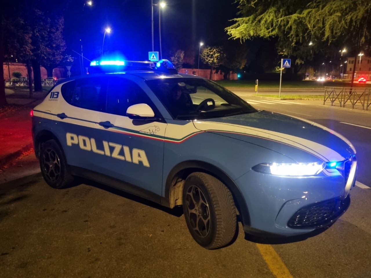 Aggressione con vetro a Prato, arrestato un uomo per lesioni