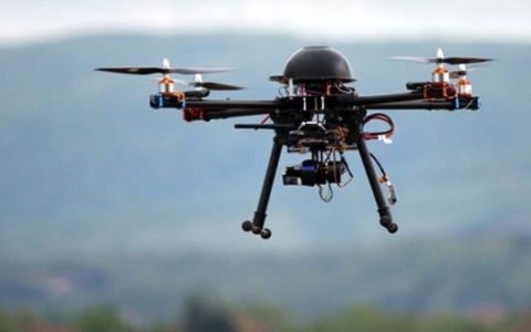 Droni notturni per contrastare l’abbandono dei rifiuti a Prato