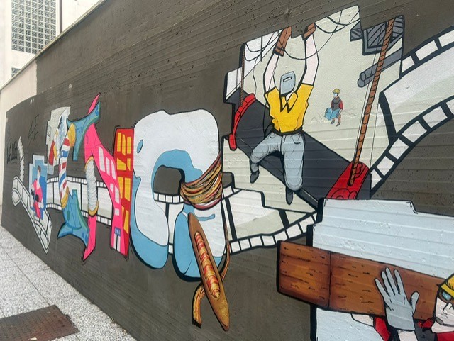 Inaugurato il Murales CNA a Prato: un’opera che celebra l’artigianato e l’identità visiva del Liceo Brunelleschi