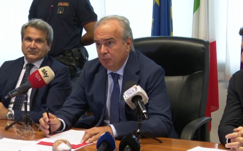 Prato, ristoratore arrestato per tentato omicidio dopo aggressione in strada