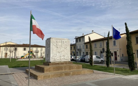 Rinnovato il monumento ai caduti in piazza XX Settembre