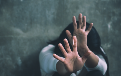 Calenzano: arrestato uomo per tentato omicidio di una donna con il velo