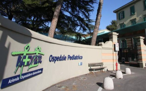 Bambina di 5 anni investita da un’auto a Tavola, ora è in condizioni critiche