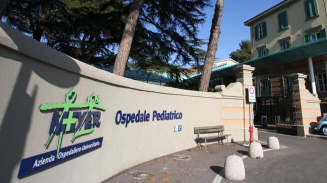 Bambina di 5 anni investita da un’auto a Tavola, ora è in condizioni critiche