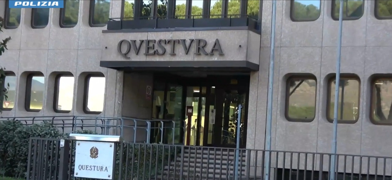 Lingotto d’oro ritrovato negli uffici della questura è un falso